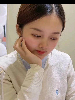 伍女士
