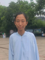 荣女士