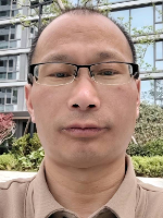 李先生