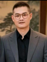 王先生