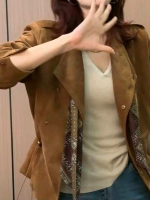 女女士