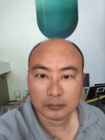 某先生